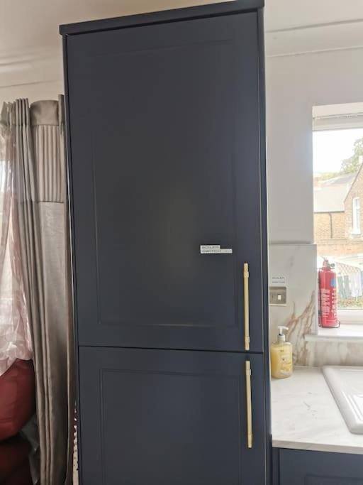 Modern 2 Bedroom Flat By Dover Port, Castle& Sea! Exteriör bild