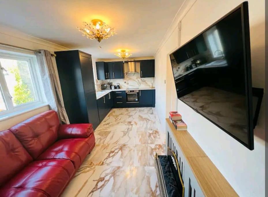 Modern 2 Bedroom Flat By Dover Port, Castle& Sea! Exteriör bild